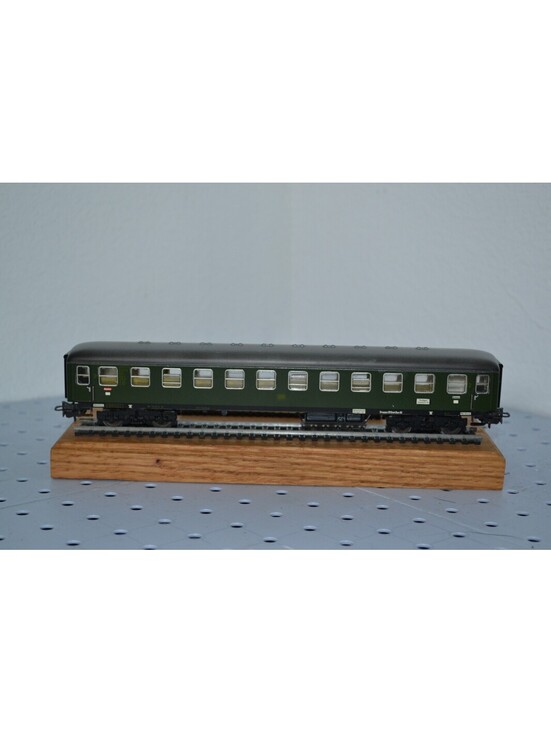 Other - Vintage Marklin HO 4022 Metal DB Passenger Car 2nd. Class Express (DZUG)
